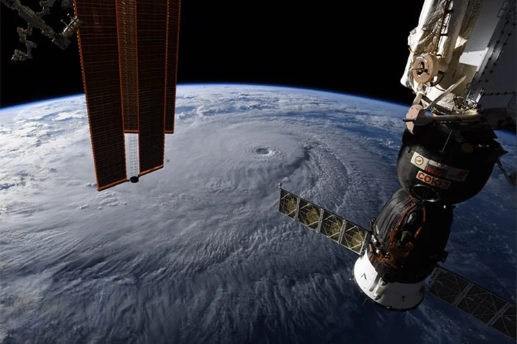 Foto da Estação Espacial Internacional (ISS) compartilhadas pelo astronauta Rick Arnold.  (Rick Arnold/ ISS/Divulgação)