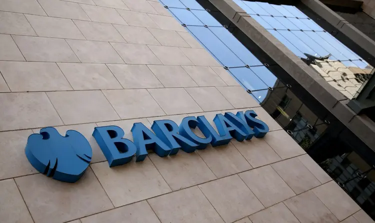 Barclays: banco europeu reporta balanço do 1T24 (Siphiwe Sibeko/Reuters)