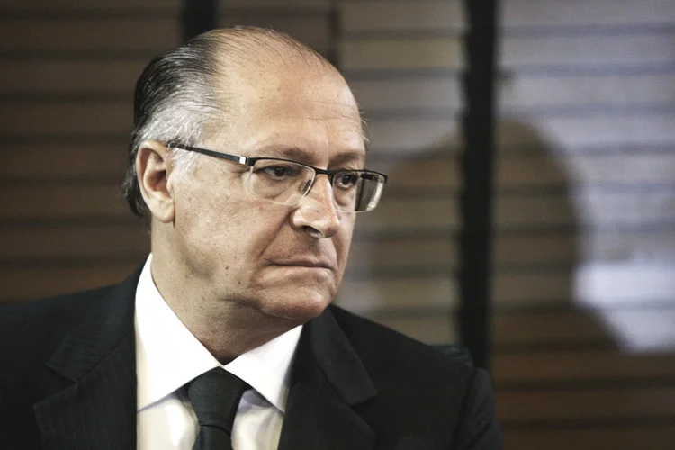 ALCKMIN: com críticas ao candidato Bolsonaro, ex-governador de SP tenta resgatar seus eleitores / 