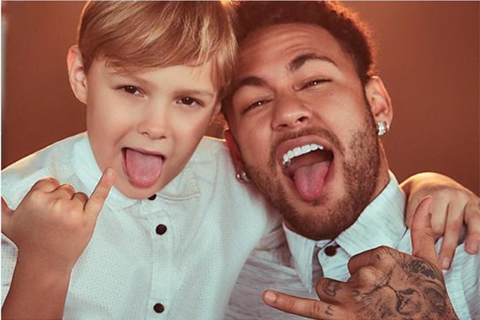 Neymar estrela filme de Dia dos Pais da C&A e público vem abaixo