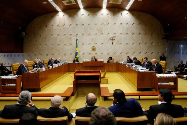 STF: o plenário do Supremo aprovou reajuste de 16,38% dos salários dos ministros da Corte; aumento gera efeito cascata no Orçamento do próximo ano / (Adriano Machado/Reuters) (Adriano Machado/Reuters)