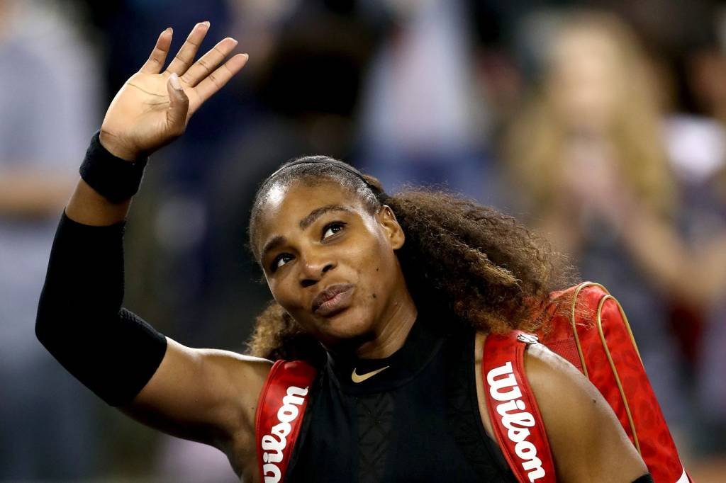 Serena Williams: Roupa de compressão evita a formação de coágulos que chegaram a colocá-la em risco (Matthew Stockman/Getty Images)