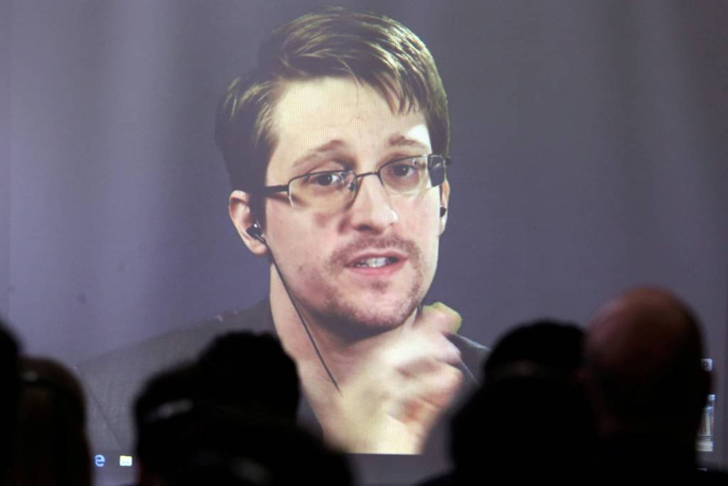Edward Snowden: ex-oficial de inteligência do governo americano participa, via streaming, de evento no Brasil pela primeira vez / REUTERS/ Marcos Brindicci