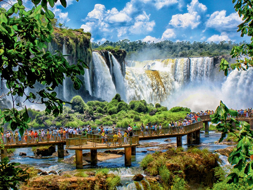 Parque Nacionaldo Iguaçu, no<br />Paraná: a unidade de conservação mais visitada do país | Werner Büchel/Getty Images / 