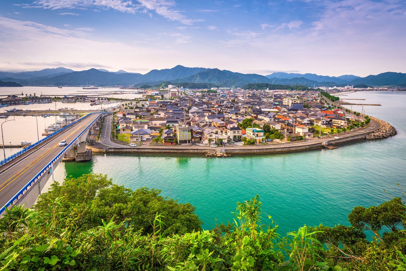Turistas trocam guias de viagem sobre Japão pelo Instagram