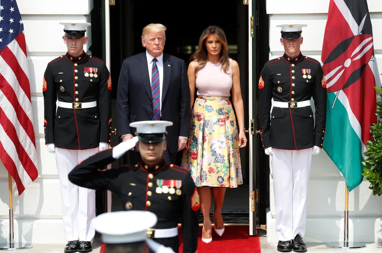 Trump: As fontes não identificadas se converteram na maior das notícias de hoje, disse Melania (Kevin Lamarque/Reuters)
