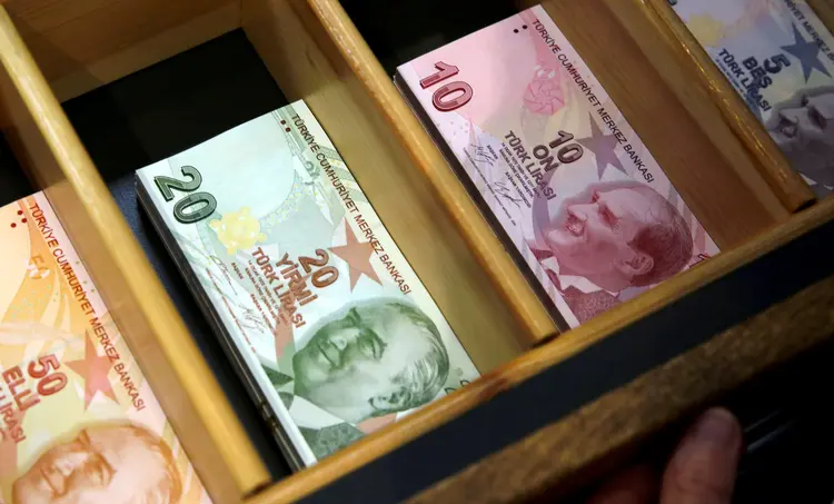 Banco central da Turquia deixou inalterada sua taxa de juros nesta quinta-feira (Murad Sezer/Reuters)