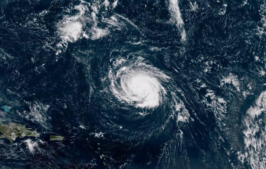 Carolina do Sul ordena desocupação do litoral por chegada de furacão