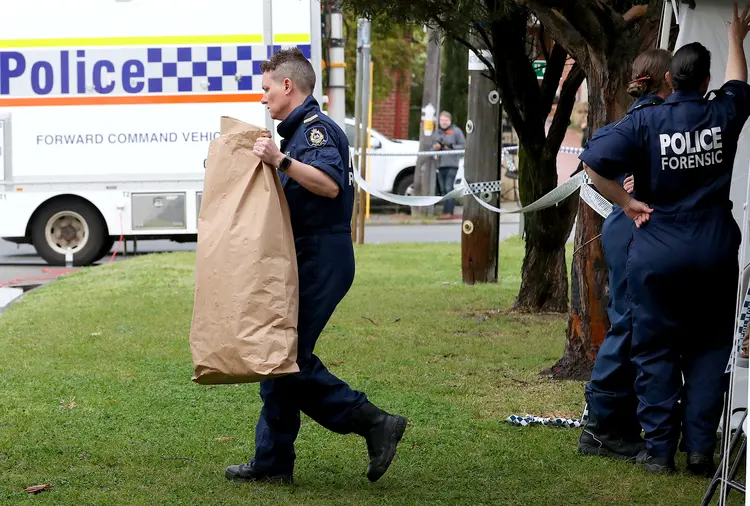Austrália: os corpos foram encontrados depois que homem de 20 anos se entregou às autoridades (AAP/Richard Wainwright/Reuters)