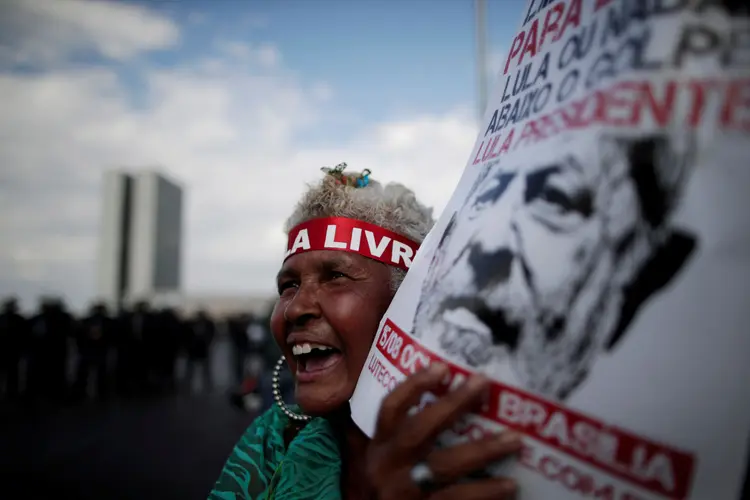 Lula Livre: para corrente petista, campanha deve ser prioridade do partido (Ueslei Marcelino/Reuters)
