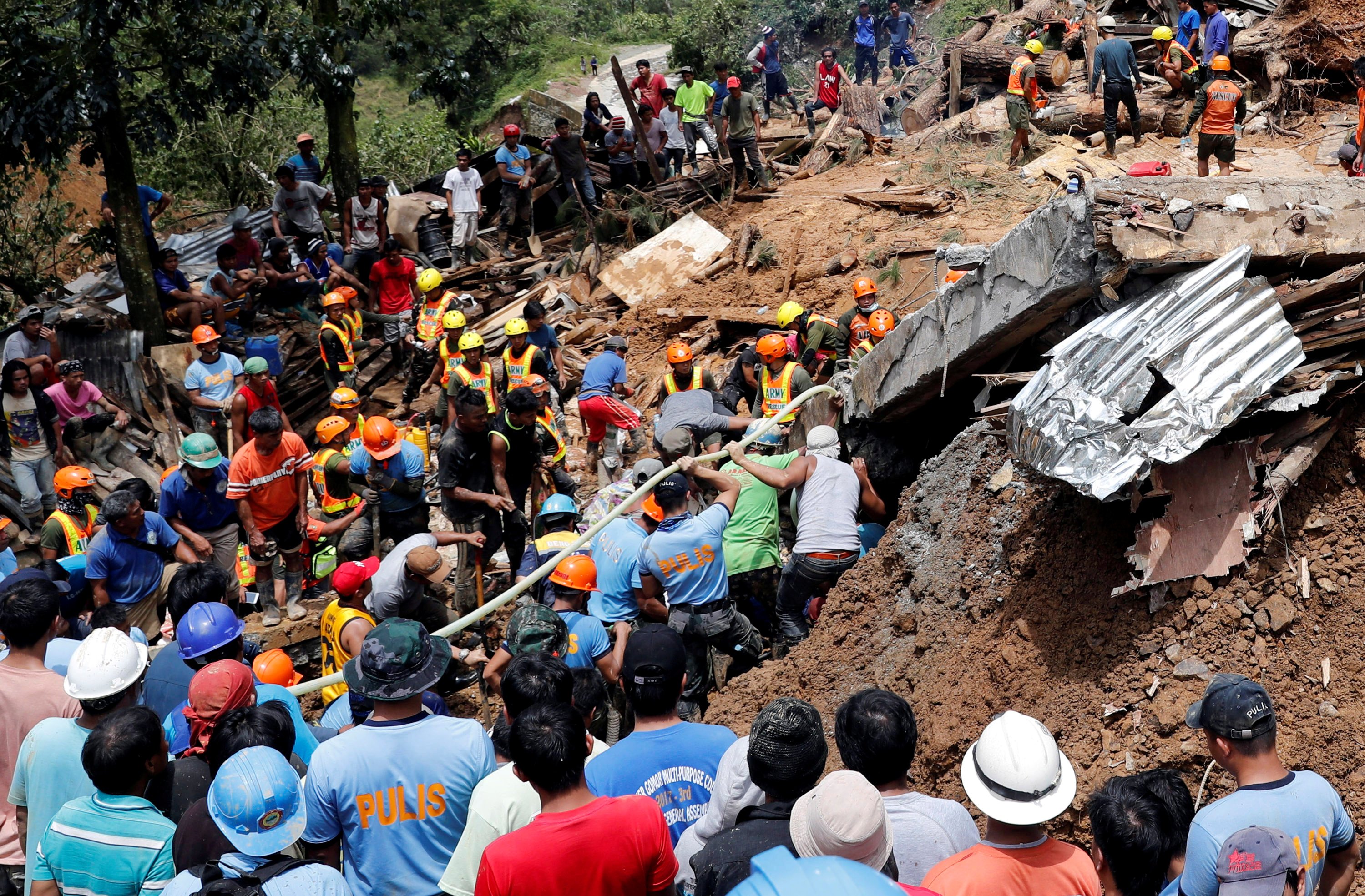 Buscas por desaparecidos continuam nas Filipinas após tufão Mangkhut