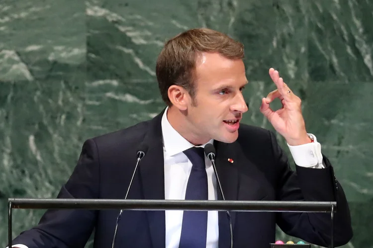 Emmanuel Macron: "coletes amarelos" criticam a abolição de um imposto sobre a riqueza (Carlo Allegri/Reuters)