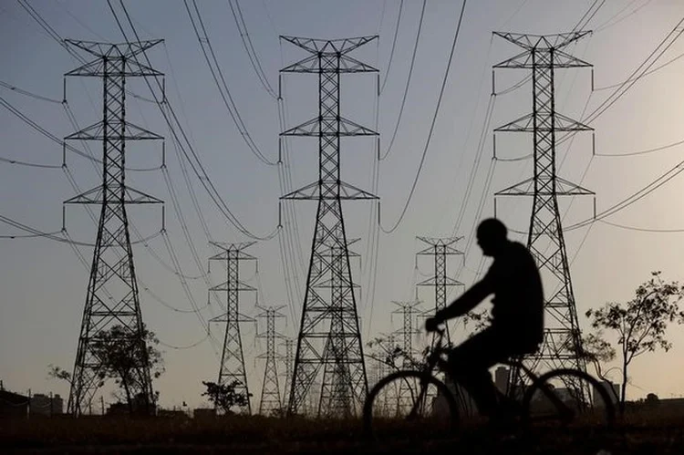 Conta de luz mais barata: quem recebe o Benefício de Prestação Continuada (BPC) terá direito ao desconto (Ueslei Marcelino/Reuters)