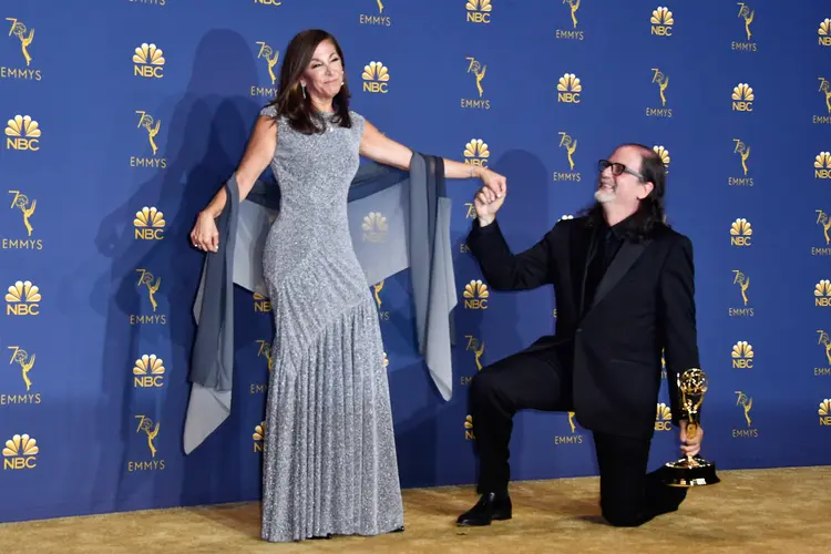 Proposta de casamento no Emmy 2018: Glenn Weiss, que recebeu o prêmio de melhor diretor de um programa especial de variedades deixou a plateia em choque (Frazer Harrison/Getty Images)