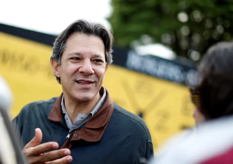 FERNANDO HADDAD: para o petista, a proposta de Bolsonaro é "esdrúxula" (Rodolfo Buhrer/Reuters)