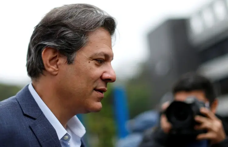 Fernando Haddad: "O PT está passando um ano de se repensar. Vai ter um congresso, vai se reposicionar, fazer balanço dos governos, acertos e erros, futuro" (Rodolfo Buhrer/Reuters)