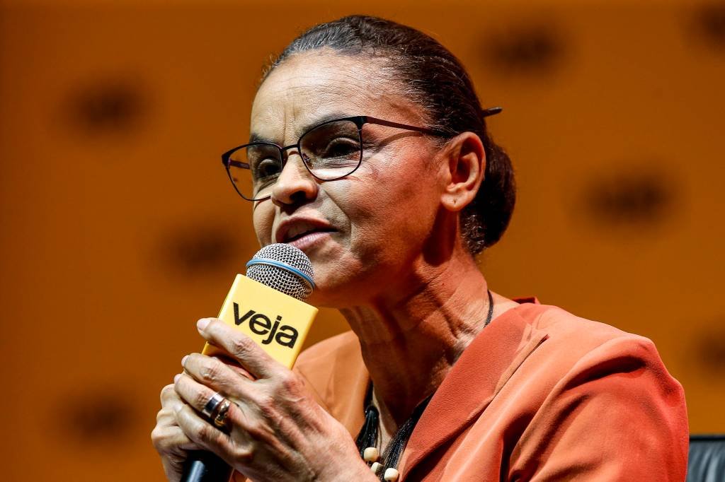 "Quem prega voto útil está tentando inutilizar seu voto", diz Marina Silva