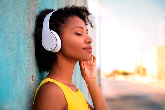 Pesquisa revela os comportamentos dos ouvintes no Spotify