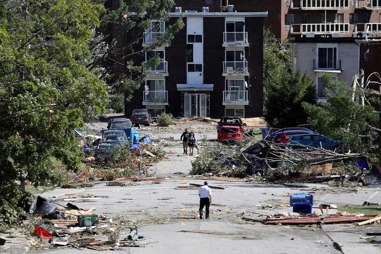 Tornado causa estragos na região de Quebec no Canadá (Chris Wattie/Reuters)