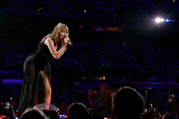 NASHVILLE, TN - AUGUST 25:  Taylor Swift performs onstage during the reputation Stadium Tour at Nissan Stadium on August 25, 2018 in Nashville, Tennessee.  (Photo by John Shearer/TAS18/Getty Images for TAS) (John Shearer/TAS18/Getty Images)