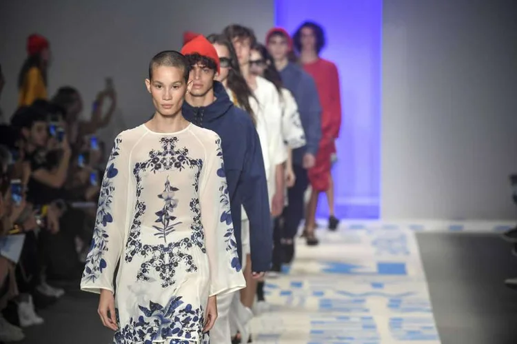 Desfile da marca Osklen em 2018: símbolo de moda sustentável no Brasil (Agência Fotosite/Divulgação)