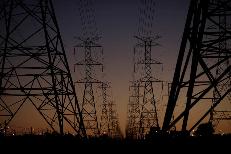 Energia: empresas firmaram um acordo a partir do qual era prevista "a possibilidade de a Eletrobras exercer, a opção de aumentar a participação... no capital social da Cepisa (Ueslei Marcelino/Reuters)