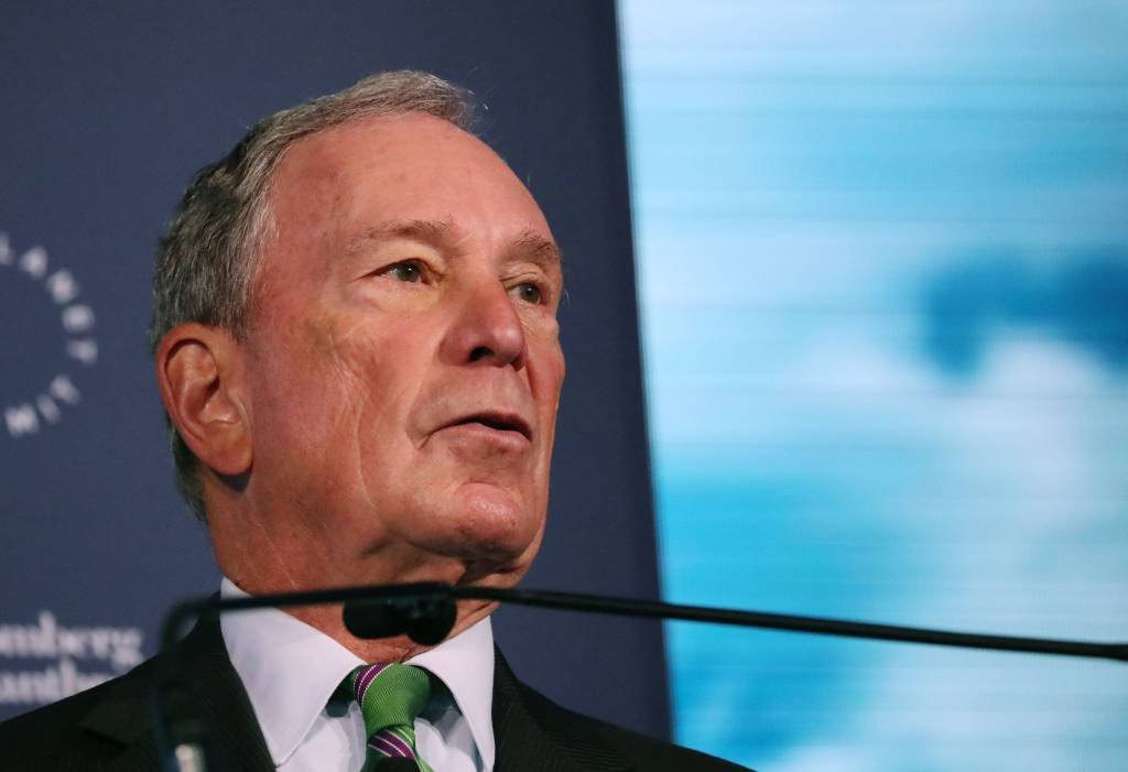 Ex-prefeito de NY, Bloomberg anuncia pré-candidatura nos EUA