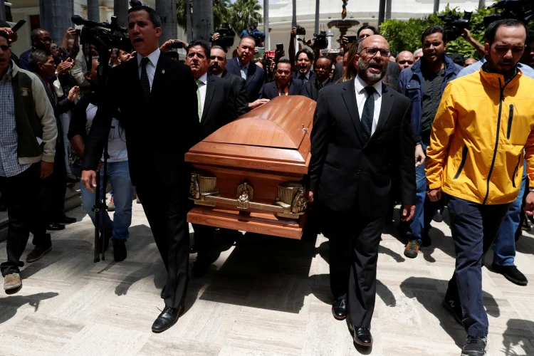 Venezuela: Maduro têm a obrigação de garantir a integridade de todos aqueles que tenham sob sua custódia, disse o Itamaraty (Carlos Garcia Rawlins/Reuters)