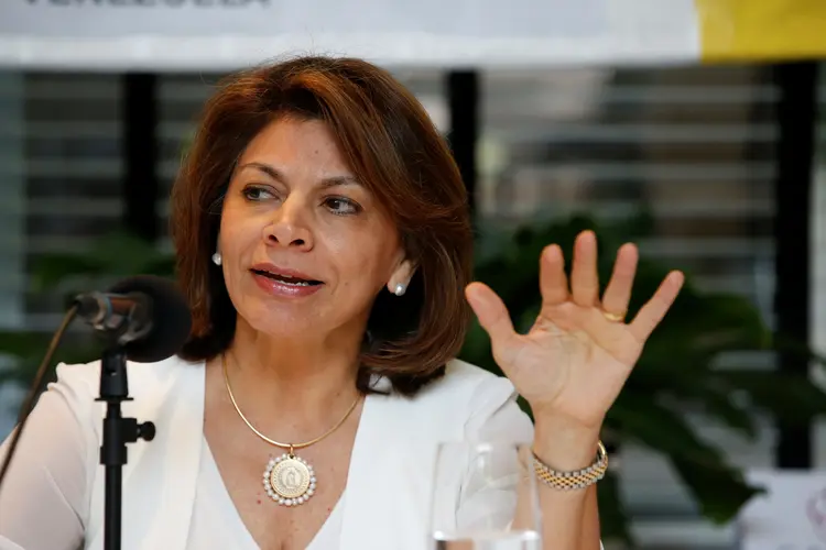 Laura Chinchilla, chefe da OEA, disse que está acompanhando o processo eleitoral no Brasil (Andres Martinez Casares/Reuters)