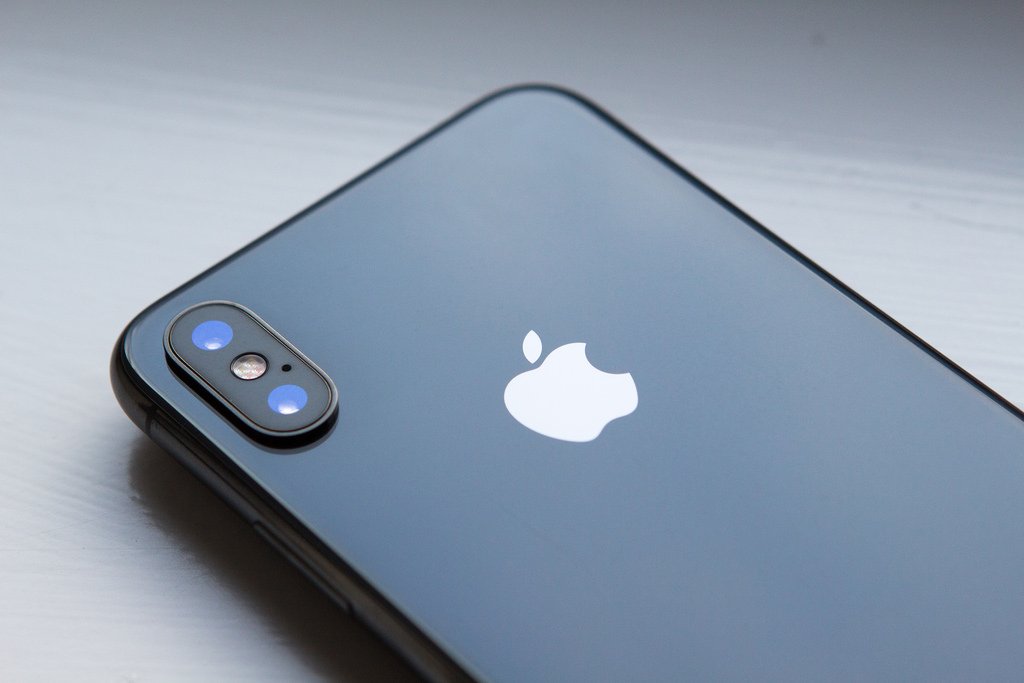 iPhone pode ter novo design em 2020