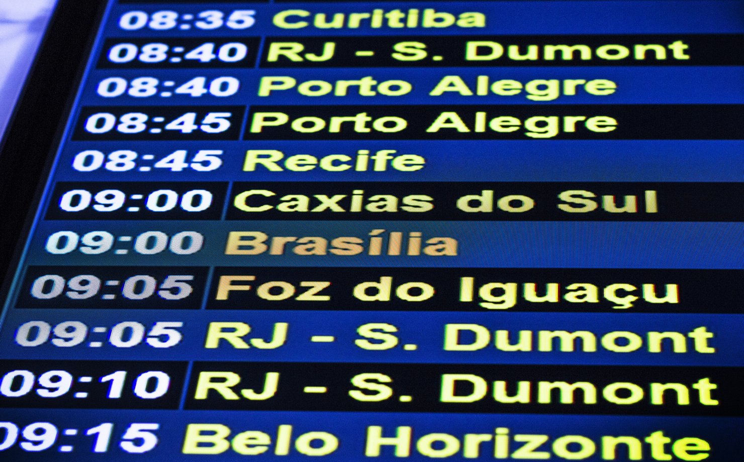 Os aeroportos brasileiros mais baratos para viajar ao exterior