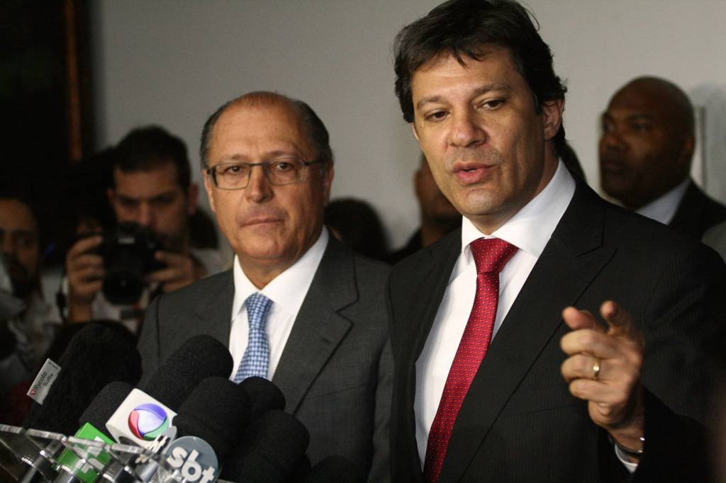 Tradicionais e rivais, PT e PSDB sofrem revés histórico nas eleições