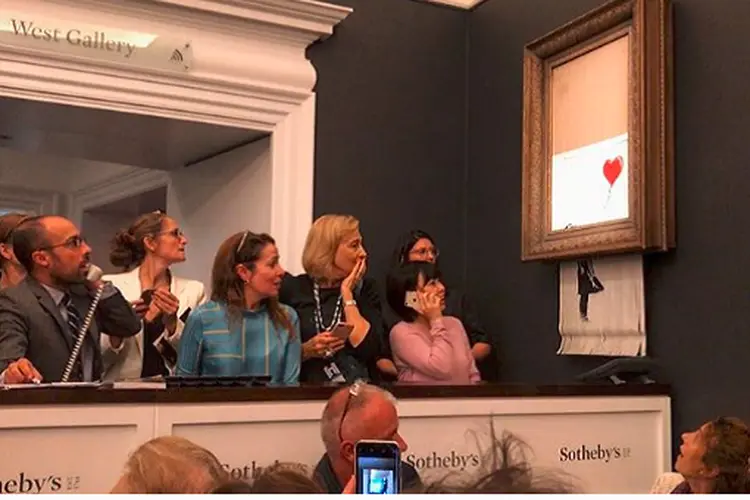 Obra de Banksy é destruída logo após leilão na Sotheby's, em Londres (Banksy/Instagram/Reprodução)