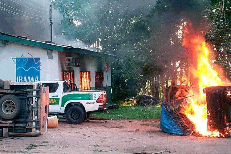 Ataques: a proteção de equipes do ICMBio era feita até o momento por policiais estaduais (Corpo de Bombeiros/Divulgação)