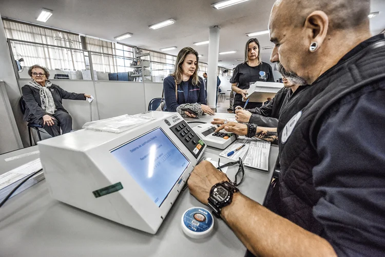 Votação em 7 de outubro: quem quer que ganhe as eleições, a democracia deve ser preservada | Lucas Lacaz Ruiz/Estadão Conteúdo / 