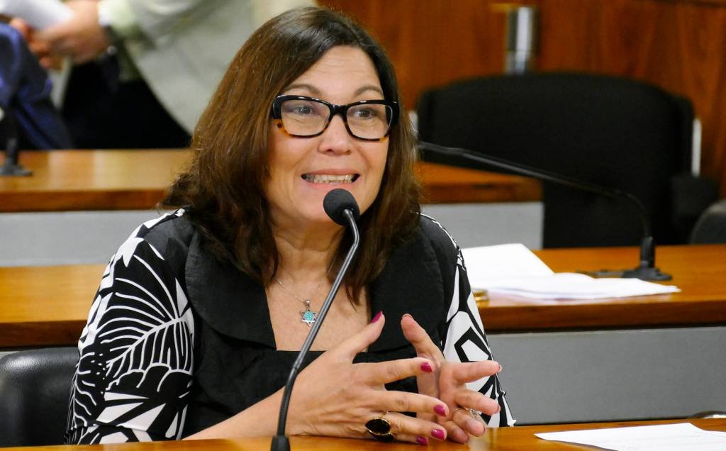 Beatriz: ativista é próxima de Bolsonaro desde 2014 (Edilson Rodrigues/Agência Senado)