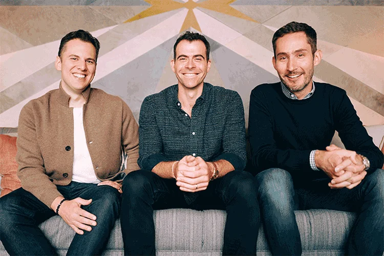 Instagram: Mike Kireger, Adam Mosseri e kevin Systrom, em foto de anúncio do novo CEO  (Instagram/Divulgação)