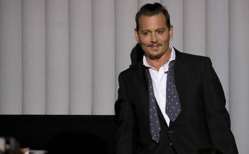 Johnny Depp retornará a 'Piratas do Caribe' como Jack Sparrow, diz jornal 