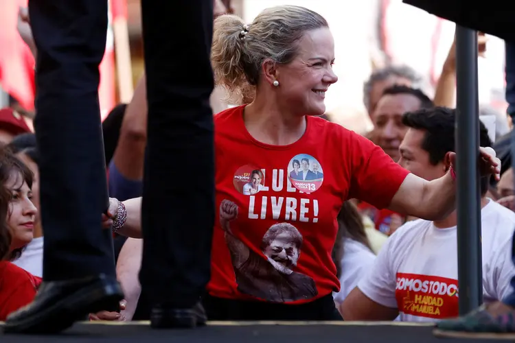 Gleisi: "O maior presente que vamos dar para o Lula é ganhar a eleição" (Rodolfo Buhrer/Reuters)