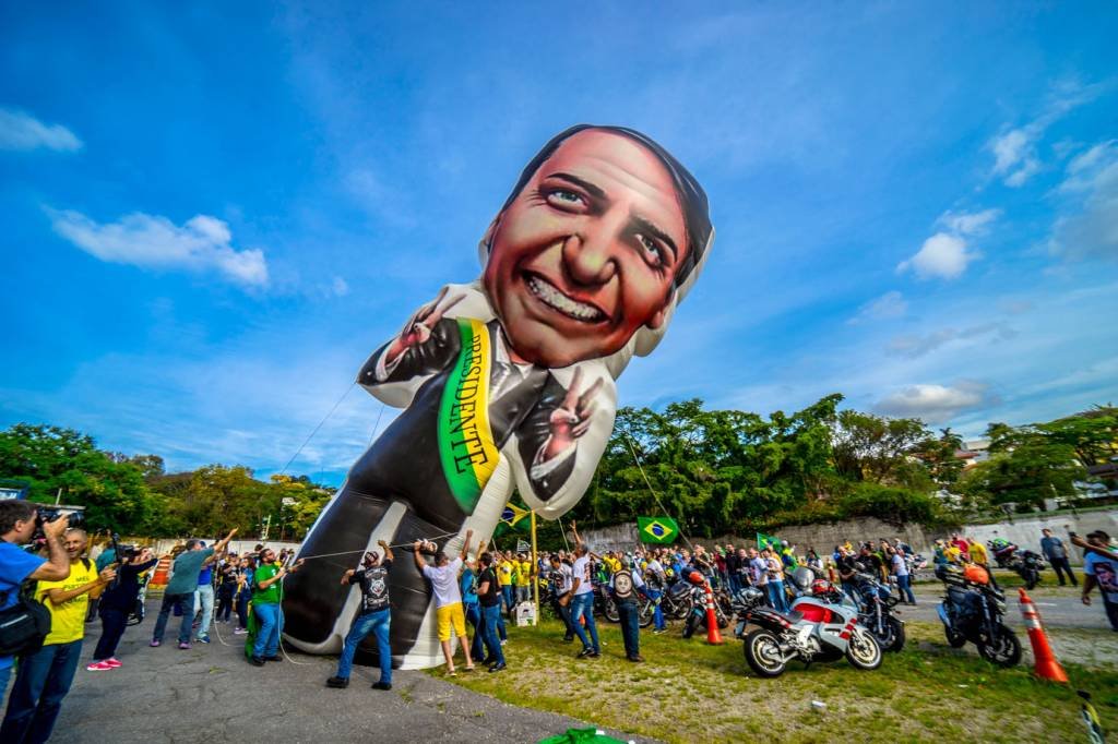 Petrobras e bancos ficam mais valiosos com desempenho de Bolsonaro