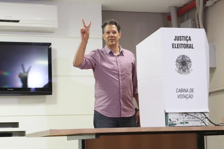 Haddad: planos para a economia na reta final da campanha incluem reforma tributária e da Previdência (NurPhot/Getty Images)