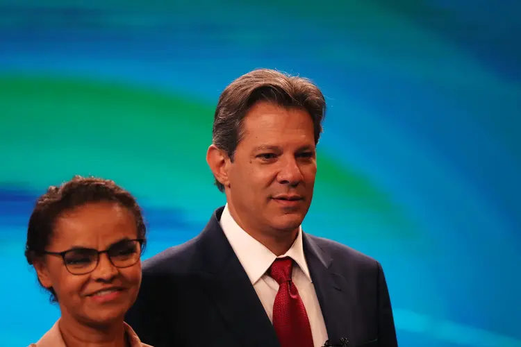 Marina Silva e Fernando Haddad antes do debate presidencial em 04/10/2018 (Ricardo Moraes/Reuters)