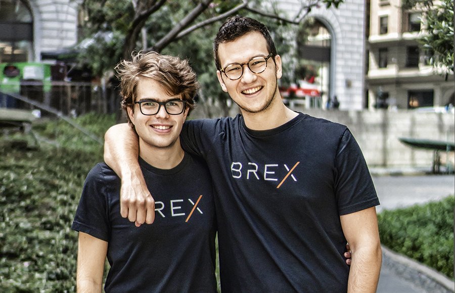 Pedro Franceschi e Henrique Dubugras, fundadores da Brex: fintech foi criada em 2017 como "banco das startups" (Divulgação/Brex)