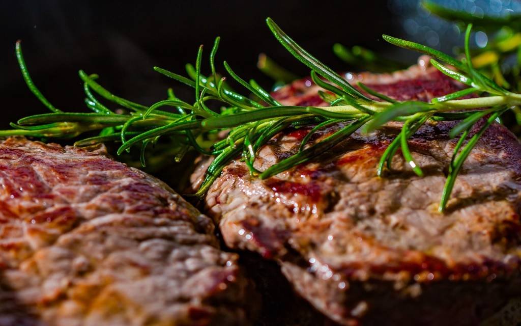 "Temos nove plantas na América do Sul aprovadas para exportar carne para a China, que é um mercado que remunera melhor do que os outros", disse Miguel Gularte, presidente da operação da Marfrig na América do Sul (Pixabay/Reprodução)