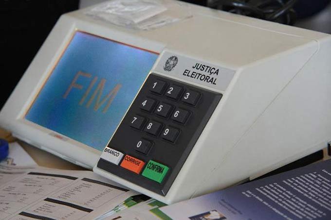 TSE inicia teste de segurança das urnas eletrônicas para eleições de 2020