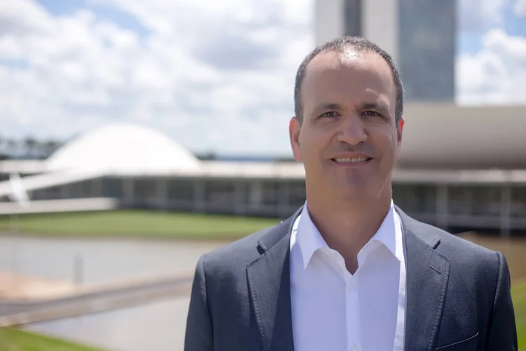 Jair Bolsonaro confirmou hoje (22) que analisa o nome do procurador Guilherme Schelb para o Ministério da Educação (Wellington Souza/Redes Sociais/Reprodução)