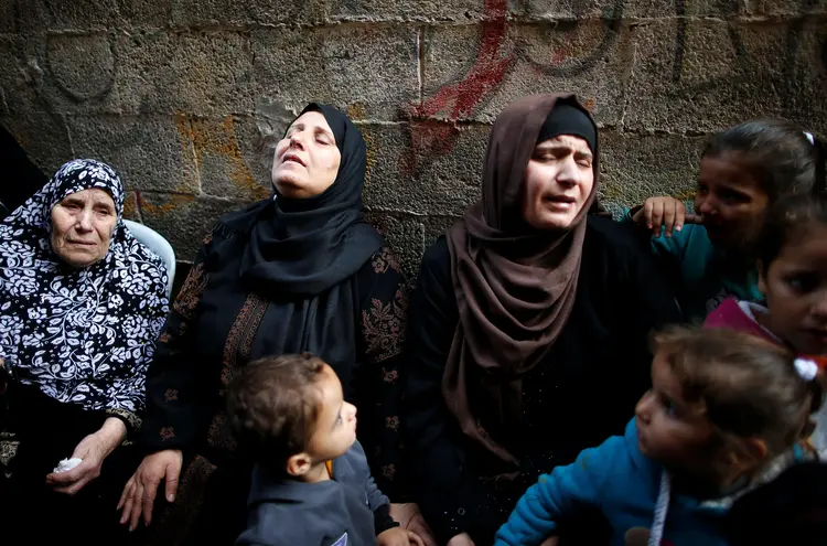 Gaza: pelo menos 220 palestinos morreram desde o início desta nova onda de protestos em março (Suhaib Salem/Reuters)
