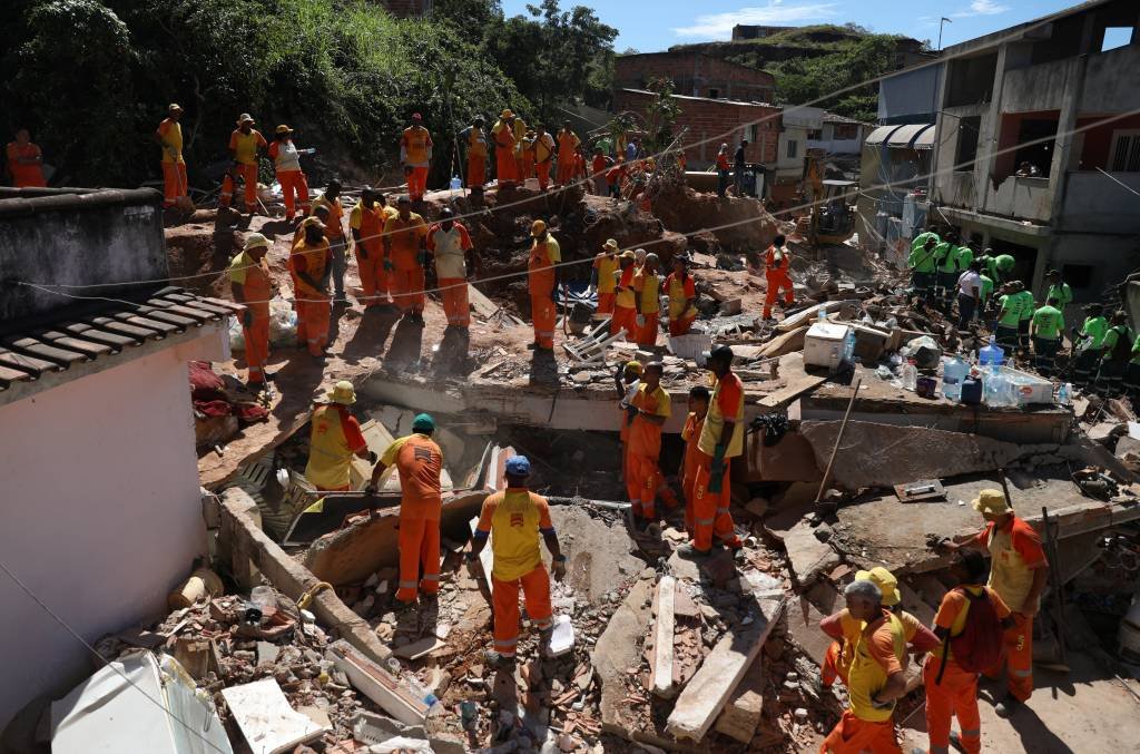 Famílias desalojadas em Niterói receberão novas moradias