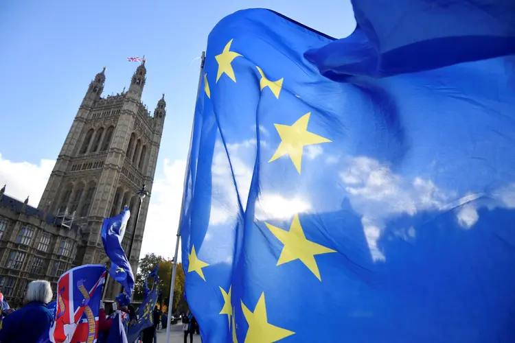 Presidente do Conselho Europeu afirmou que o esboço da declaração política sobre a futura relação da UE com o Reino Unido após o Brexit foi acordado "no nível dos negociadores" (Toby Melville/Reuters)