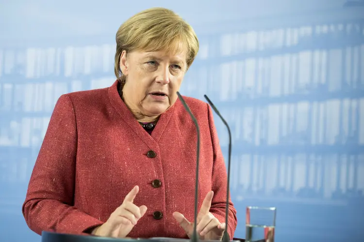 Angela Merkel: porta-voz do Ministério da Economia da Alemanha disse que as previsões do governo ainda não foram finalizadas (Axel Schmidt/Reuters)